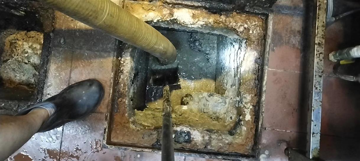 岚县污水池清理一般都有毒气，怎么预防中毒呢？